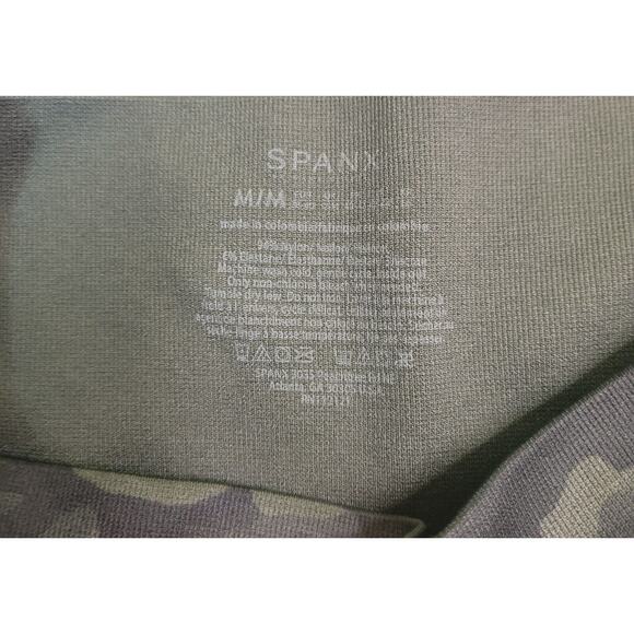 SPANX Look At Me Now Seamless Green Camo Leggings – Size M – EUC - Picture 6 of 9
